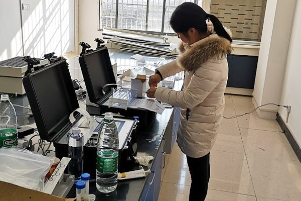 湖南新化縣農副產品批發市場配備食品安全麻豆APP下载网址儀